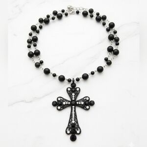 🆕️ Elegant Goth Black Beaded Cross Necklace
